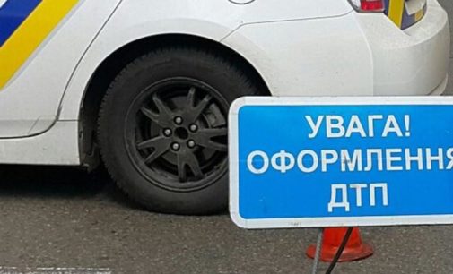 Под колеса Peugeot на Львовщине попал 8-летний мальчик: у пострадавшего сотрясение мозга