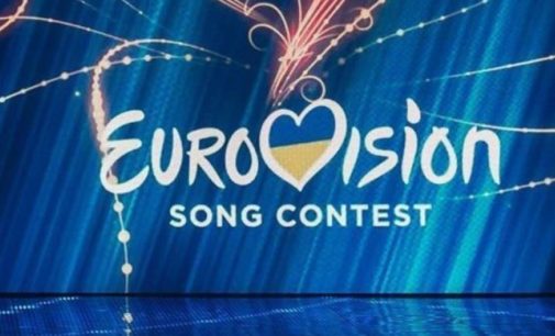 «Под чем она?»: странное поведение журналистки на финале Нацотбора на Евровидение удивило Сеть