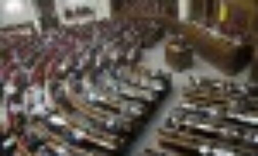Рада приняла законопроект по борьбе с коронавирусом