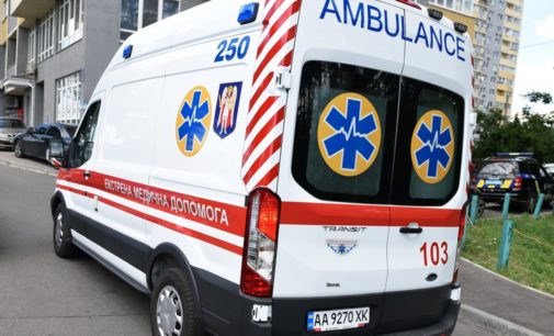 В Житомире у женщины заподозрили коронавирус: гражданку увезли врачи скорой помощи