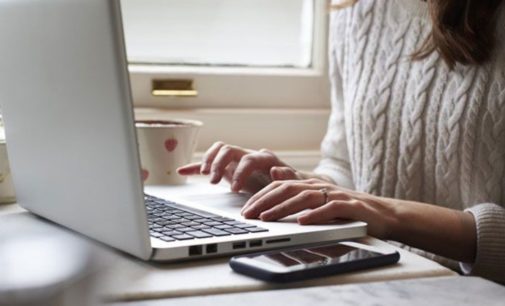 Эксперт о возможности на карантине работать дистанционно: за рубежом это обычная практика