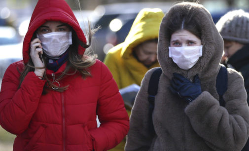 Не по-европейски: Власть запугала украинцев коронавирусом, карантином и не обеспечила всем необходимым – политолог