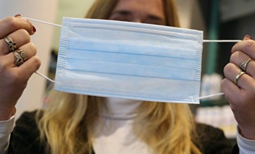 Врач рассказал, как справиться с тревожностью на период самоизоляции на карантине