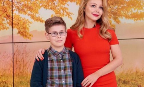 «Быть вместе дома»: Тина Кароль растрогала нежным видео с сыном