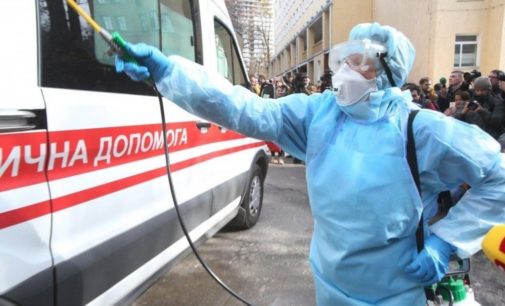 Новое подозрение на коронавирус: в больнице оказался житель Черновцов