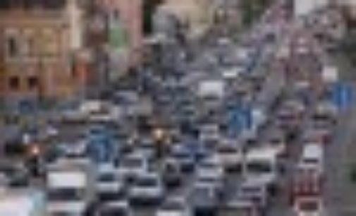 Кличко допускает введение запрета на передвижение в своих автомобилях