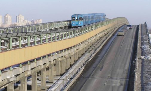 В Киеве девушка хотела покончить с собой и транслировала событие в соцсеть