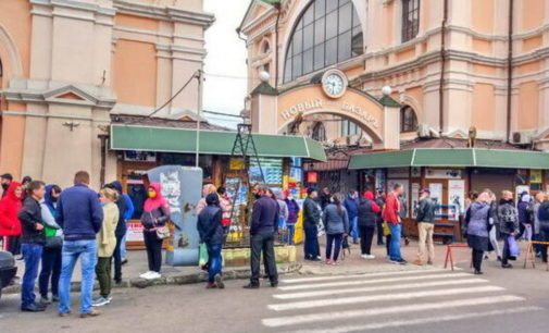 Предприниматели в Одессе устроили бунт против закрытия рынка