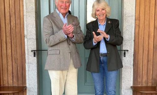 72-летняя жена принца Чарльза Камилла занимается балетом