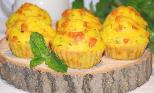 Рецепт дня: Ароматные маффины с сыром