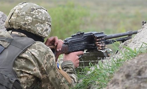 Сутки в ООС: 13 обстрелов, один раненый