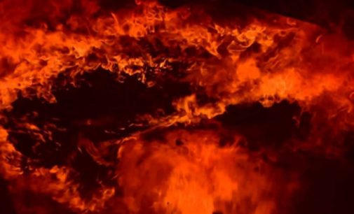 На Закарпатье местный житель обнаружил обгоревший труп позади своего гаража