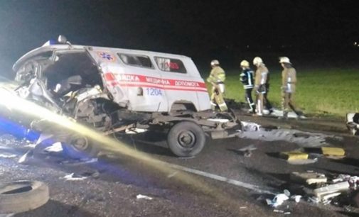 В Харькове произошло ДТП при участии «скорой», в котором погибло 3 человека