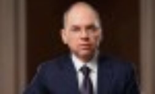 Степанов: Минздрав не будет отменять второй этап медреформы