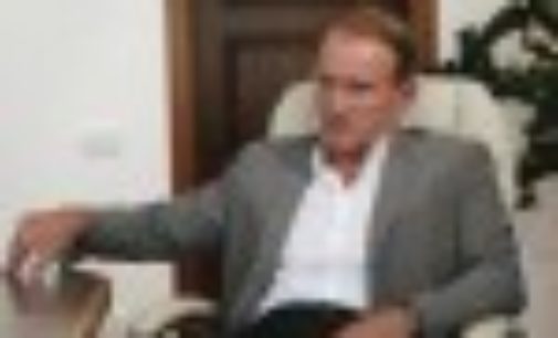 Медведчук: Рада провалила обращение по случаю конца войны, это оценка провальной внешней политики