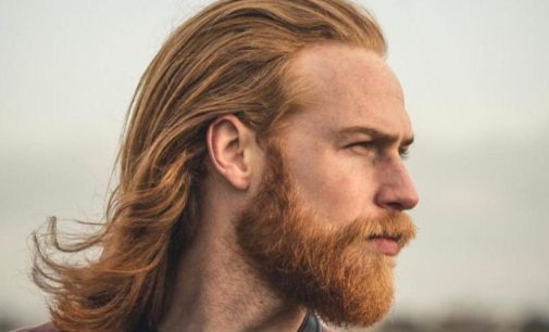 Ученые назвали преимущество бородачей в драке