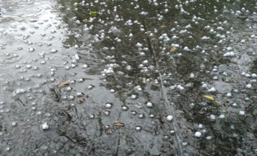 В Киеве и Киевской области прошли грозовые дожди с градом: появились фото и видео стихии