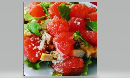 Учимся вкусно готовить: Весенний салат с грейпфрутом