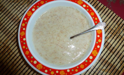 Рецепт дня: Полезная овсянка с бананом